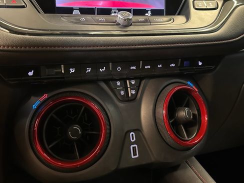 Used 2021 Chevrolet Blazer RS w/ LPO, Floor Liner Package AWD/4WD image 15