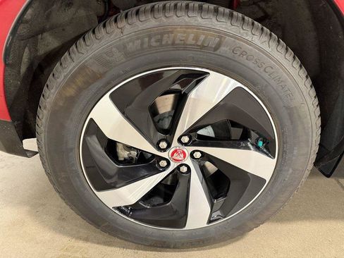 Used 2021 Jaguar F-PACE S image 36