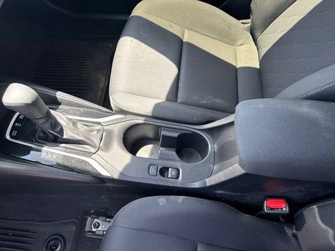 Used 2025 Toyota Corolla LE w/ Convenience Package FWD image 6
