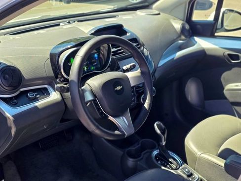 Used 2016 Chevrolet Spark LT FWD image 11