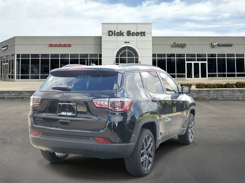 New 2026 Jeep Compass Limited image 5