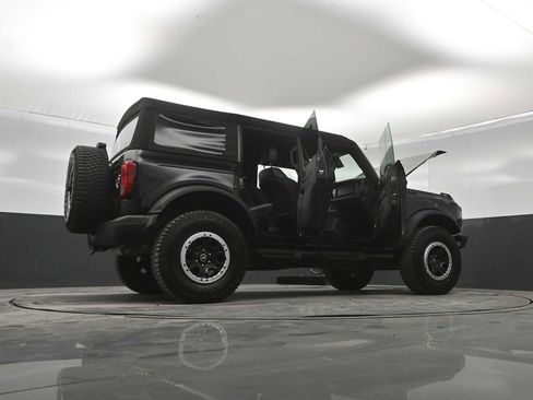 Used 2024 Ford Bronco Black Diamond w/ Sasquatch Package AWD/4WD image 45