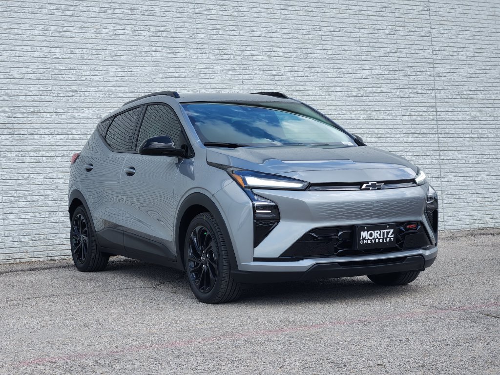 New 2027 Chevrolet Bolt RS FWD image 2