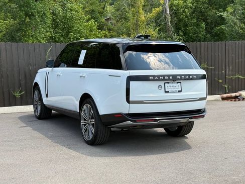 Certified 2025 Land Rover Range Rover Long Wheelbase SE AWD/4WD image 3