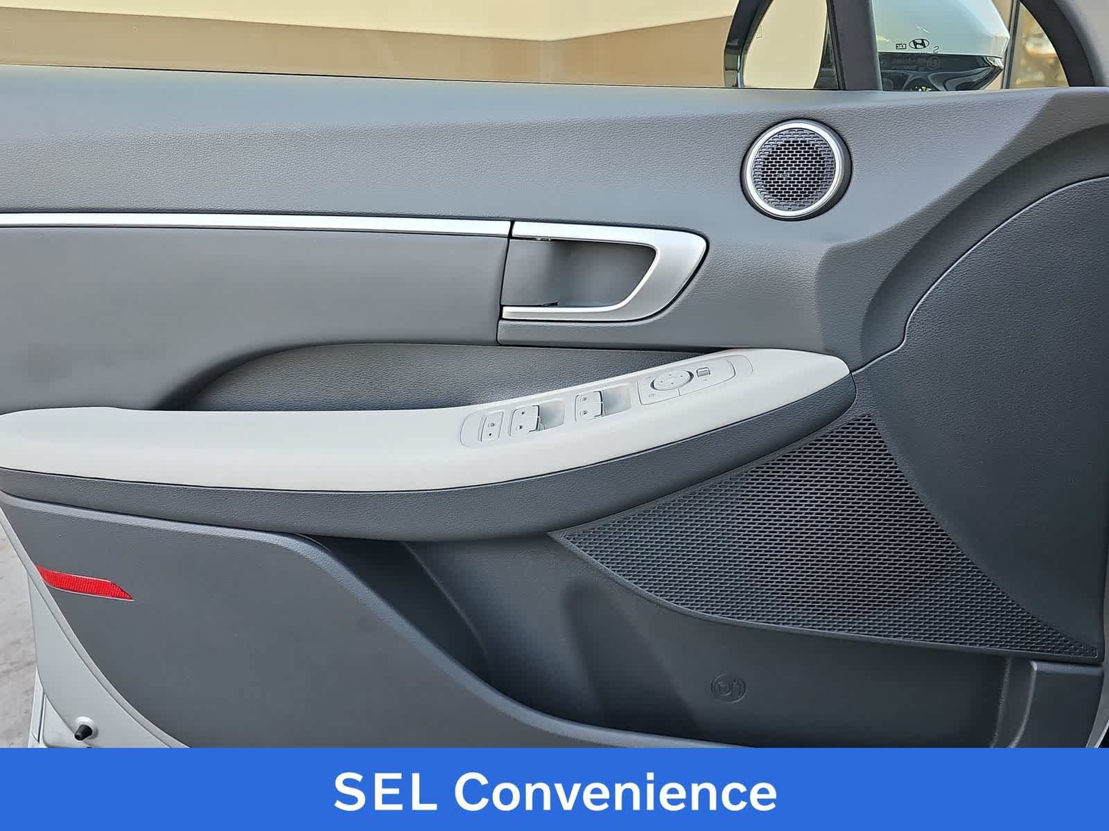 Certified 2025 Hyundai Sonata SEL FWD image 28