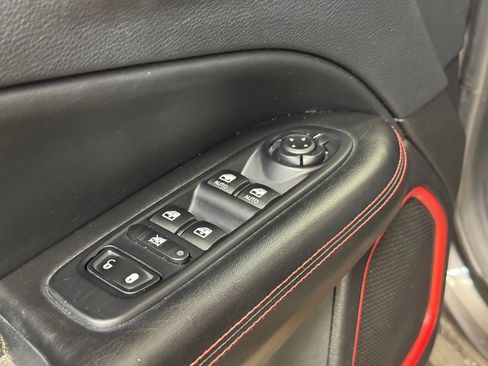 Used 2018 Jeep Compass Trailhawk w/ Cold Weather Group AWD/4WD image 10
