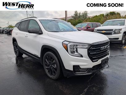 Used 2024 GMC Terrain SLE w/ Driver Convenience Package
