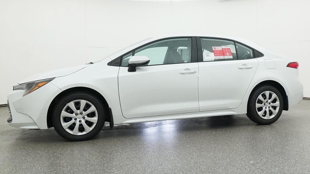 New 2026 Toyota Corolla LE FWD image 4