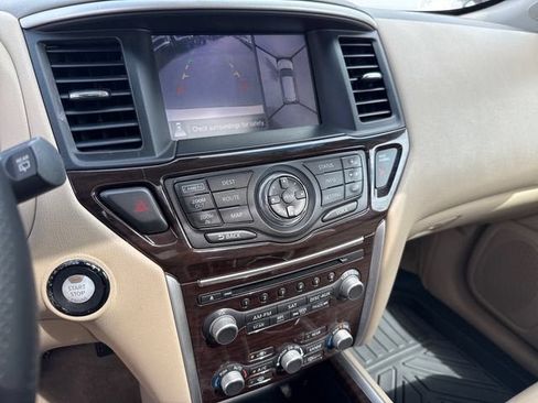 Used 2013 Nissan Pathfinder Platinum w/ Platinum Premium Pkg AWD/4WD image 21