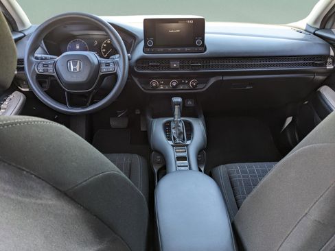 Used 2024 Honda HR-V LX image 11