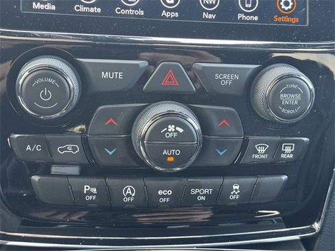 Certified 2020 Jeep Grand Cherokee Limited image 37