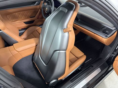 New 2026 Porsche 911 Carrera image 25