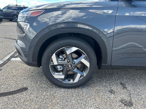 New 2026 Hyundai Venue SEL FWD image 10