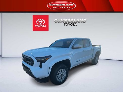New 2026 Toyota Tacoma SR5 image 4
