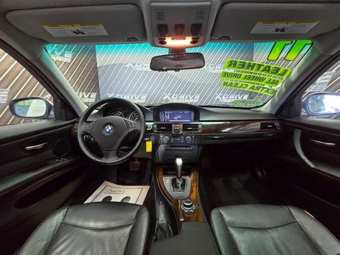 Used 2011 BMW 328i xDrive Sedan image 19