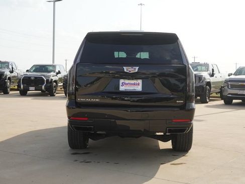 Used 2026 Cadillac Escalade Sport RWD image 8