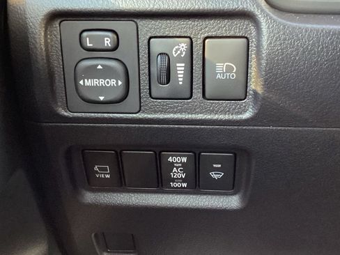 Used 2023 Toyota 4Runner Limited AWD/4WD image 24