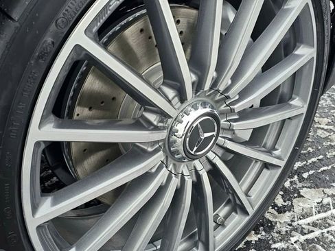 New 2026 Mercedes-Benz GLB 35 AMG 4MATIC image 6