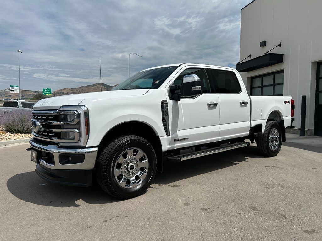 Used 2026 Ford F350 Lariat w/ Chrome Package AWD/4WD image 2