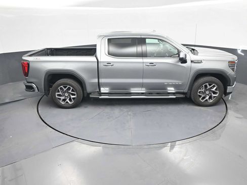 Used 2024 GMC Sierra 1500 SLT w/ SLT Premium Plus Package AWD/4WD image 40