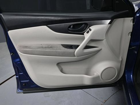 Used 2019 Nissan Rogue Sport AWD image 14