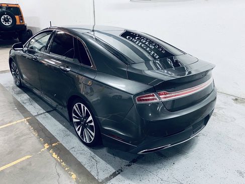 Used 2019 Lincoln MKZ Reserve w/ Luxury Package FWD image 5