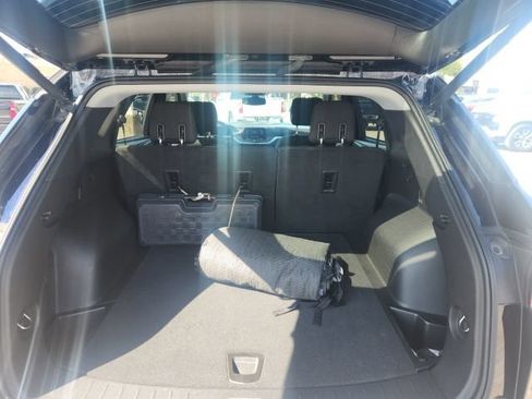 Used 2020 Chevrolet Blazer LT FWD image 10