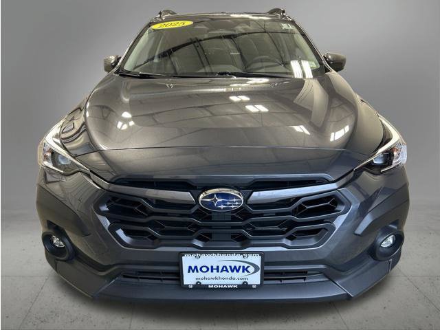 Used 2025 Subaru Crosstrek 2.5i Premium AWD/4WD image 9