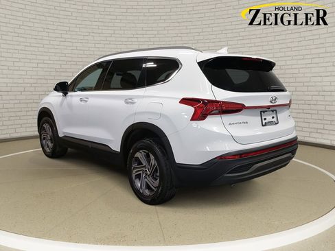 Certified 2023 Hyundai Santa Fe SEL image 7