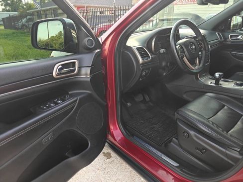 Used 2014 Jeep Grand Cherokee Limited w/ Luxury Group II image 11