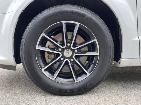 Used 2018 Dodge Grand Caravan GT FWD image 33