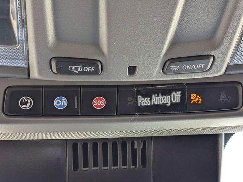 Used 2024 Chevrolet Silverado 1500 W/T image 27