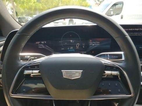 Certified 2024 Cadillac Lyriq Tech RWD image 28