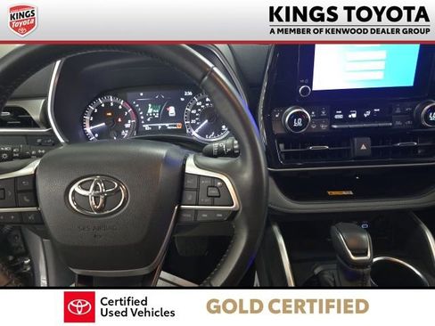 Certified 2024 Toyota Highlander XLE AWD/4WD image 20