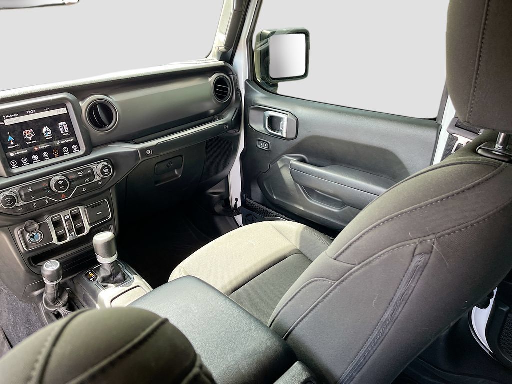 Used 2023 Jeep Gladiator Sport AWD/4WD image 23