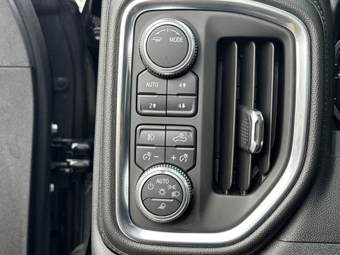 Used 2020 GMC Sierra 1500 SLT w/ SLT Premium Plus Package AWD/4WD image 19
