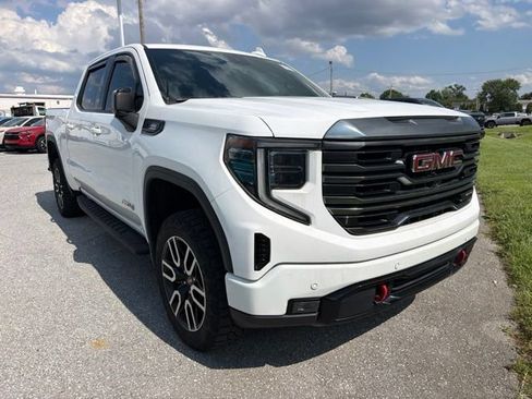 Used 2023 GMC Sierra 1500 AT4 w/ AT4 Premium Package AWD/4WD image 1