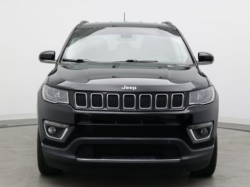Used 2020 Jeep Compass Limited FWD image 2