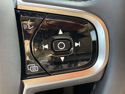 Certified 2025 Volvo XC90 T8 Plus w/ Protection Package Premier AWD/4WD image 23