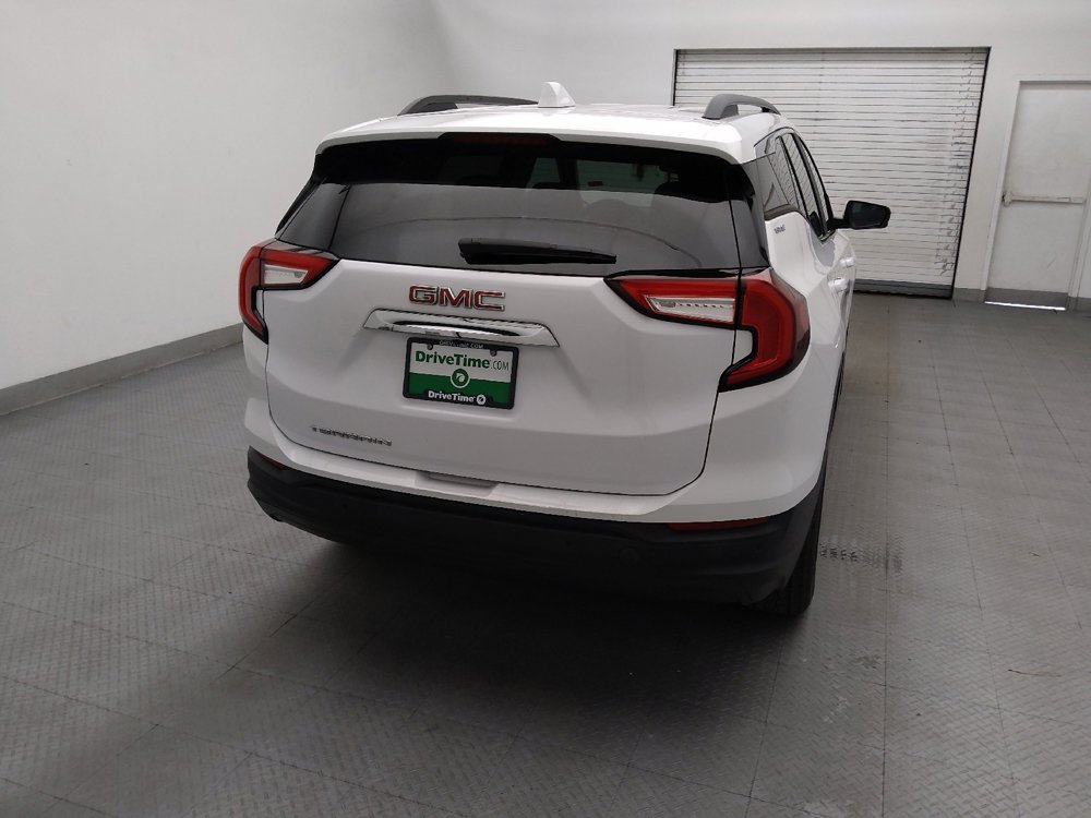 Used 2022 GMC Terrain SLE w/ Driver Convenience Package FWD image 7