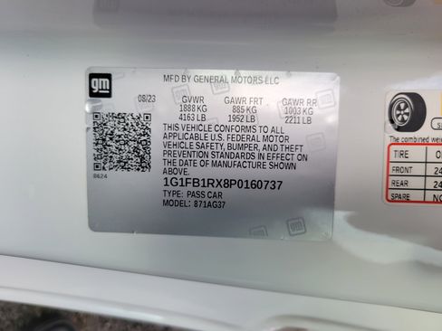 Used 2023 Chevrolet Camaro LT w/ RS Package image 28