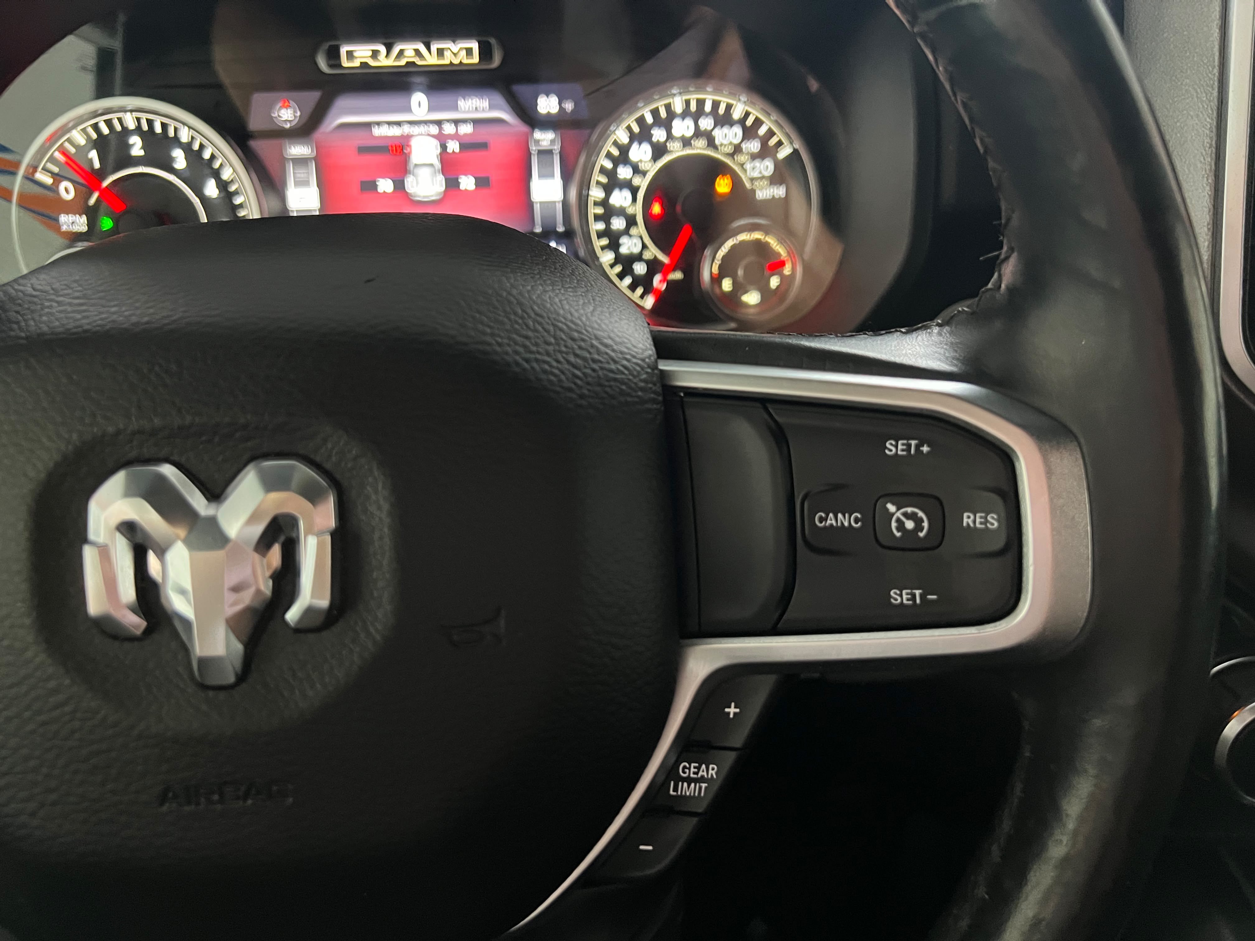 Used 2019 RAM 1500 Big Horn RWD image 19