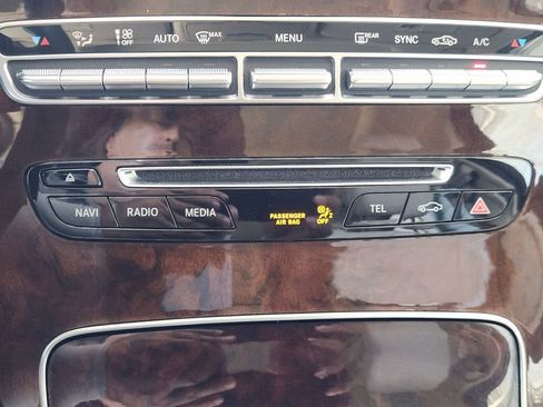 Used 2019 Mercedes-Benz GLC 300 image 19