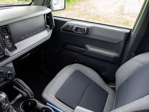Used 2022 Ford Bronco Big Bend AWD/4WD image 14