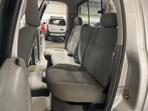 Used 2006 Dodge Ram 2500 Truck SLT w/ Quad Cab Big Horn Value Group image 9
