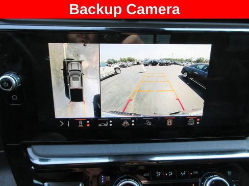 Used 2024 GMC Sierra 1500 AT4 w/ AT4 Premium Package AWD/4WD image 16