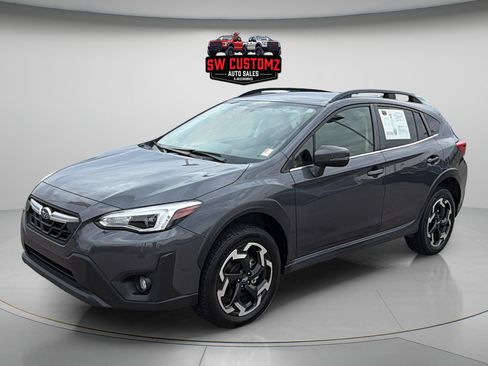 Used 2023 Subaru Crosstrek 2.5i Limited AWD/4WD image 3