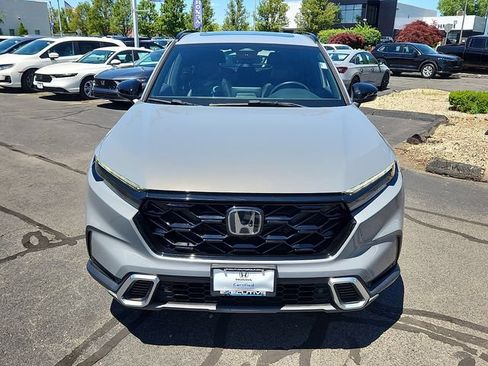 Used 2023 Honda CR-V Sport Touring image 2