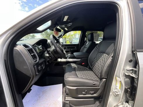 New 2026 RAM 3500 Big Horn AWD/4WD image 13
