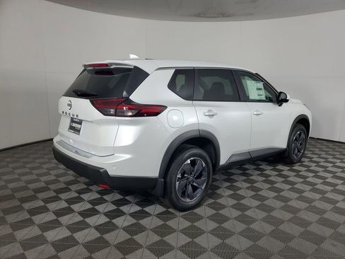 New 2026 Nissan Rogue SV image 4